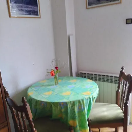 Ostanak kod kuće 2 Haloszobas Kanjiza